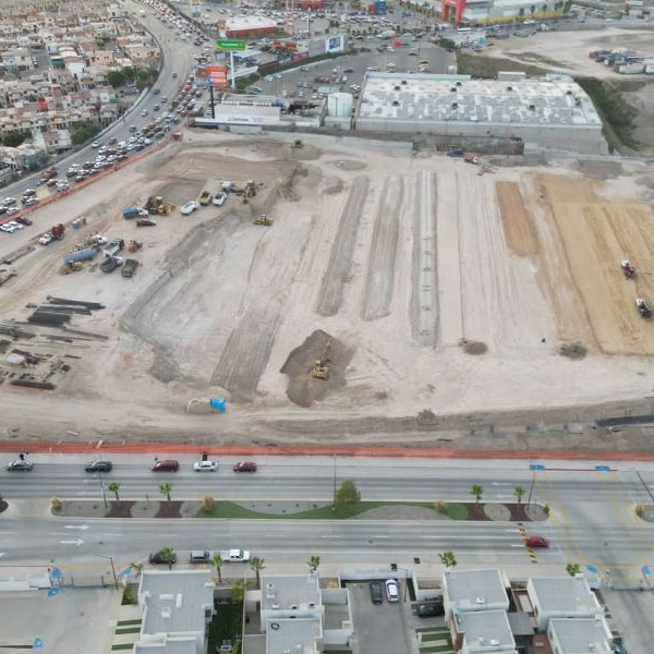 Construcción de Tienda de Autoservicio Tijuana Sur, BCN. 
